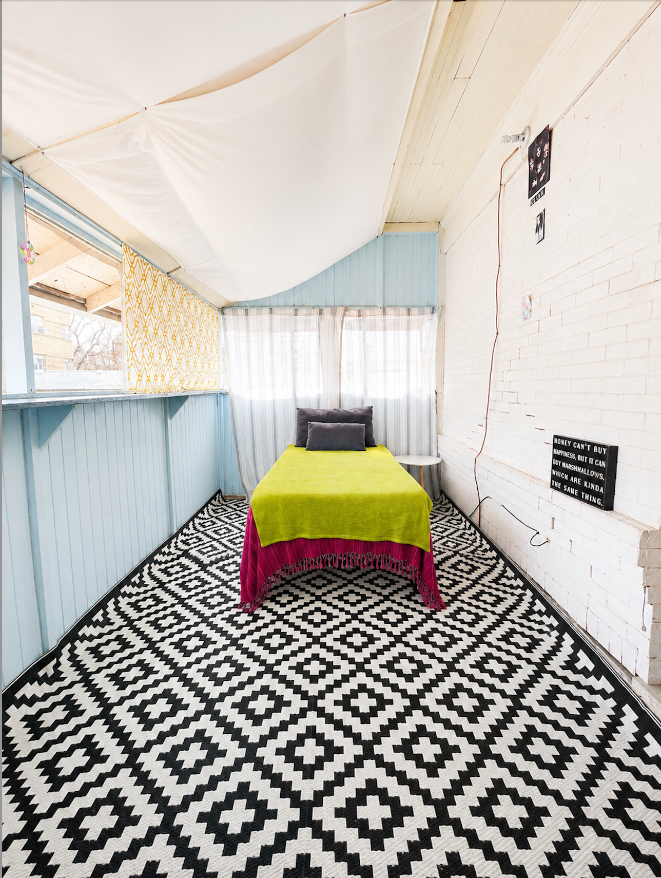 Room 5 | Private Porch, furnished room in Cheesman Park, Denver — photo 3