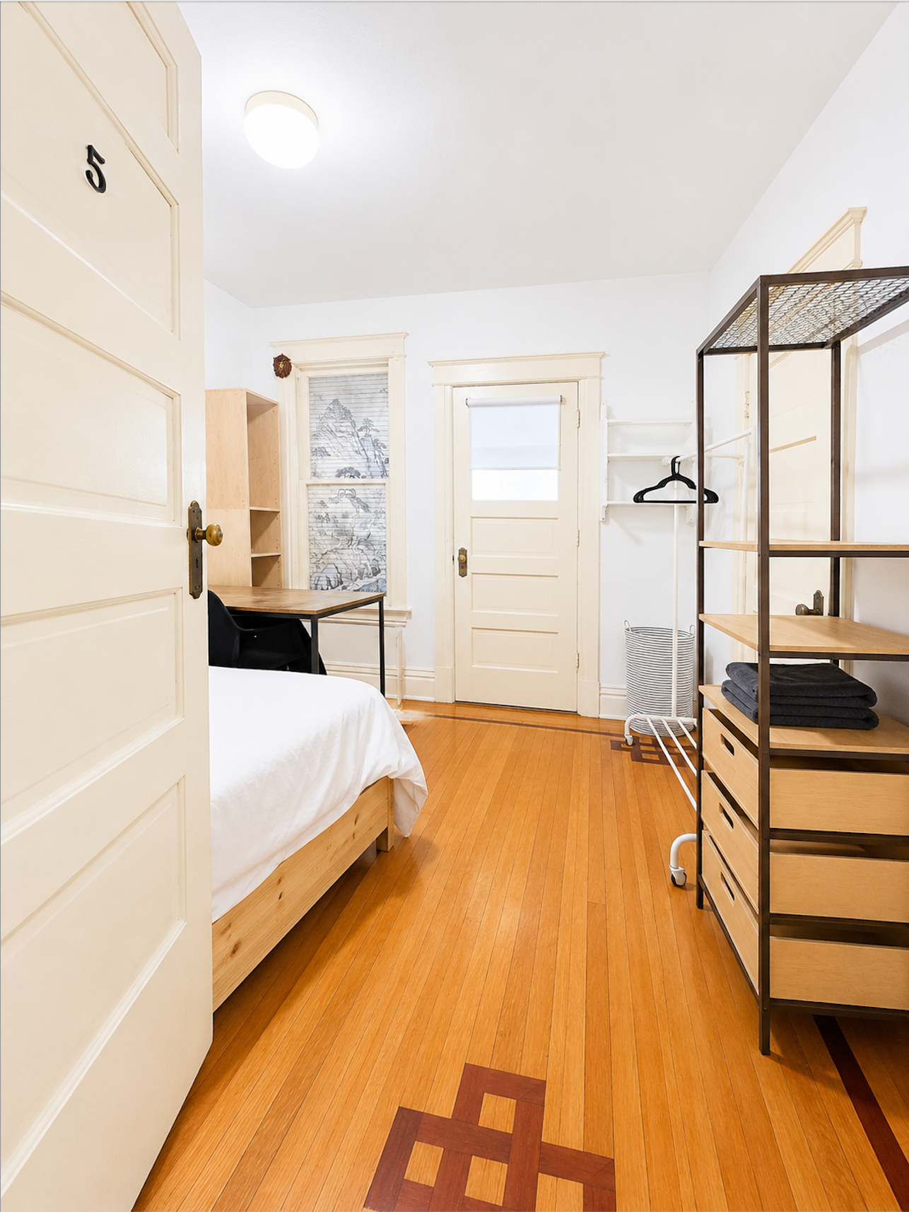Room 5 | Private Porch, furnished room in Cheesman Park, Denver — photo 5