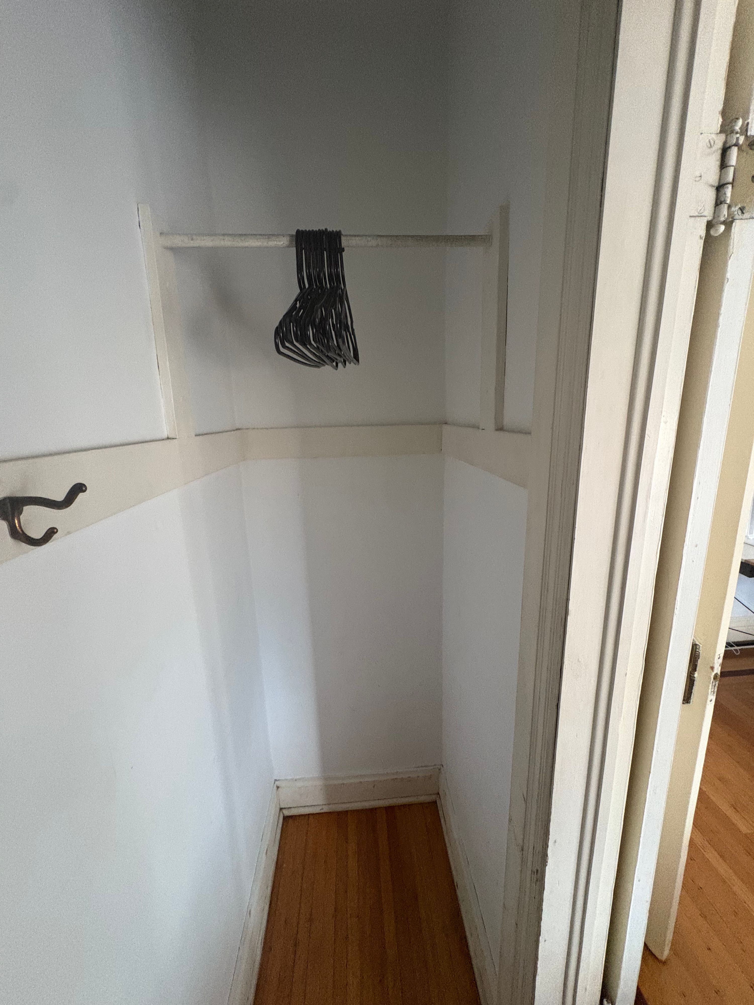 Room 3 | Fireplace, furnished room in Cheesman Park, Denver — photo 2